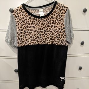 PINK ANIMAL PRINT TEE